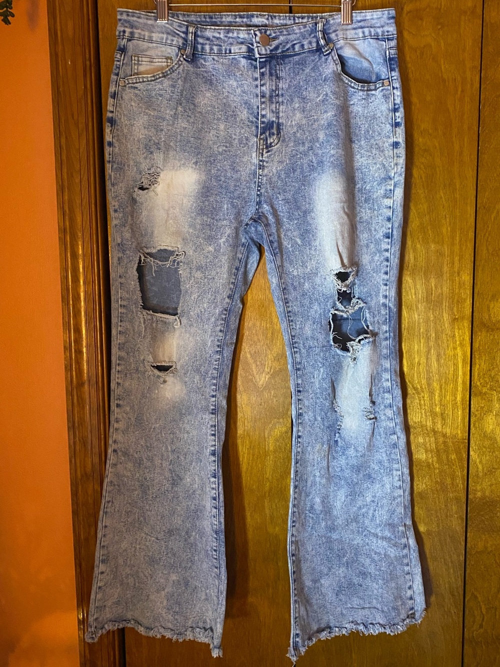 Bell bottoms - Picture 2 of 14